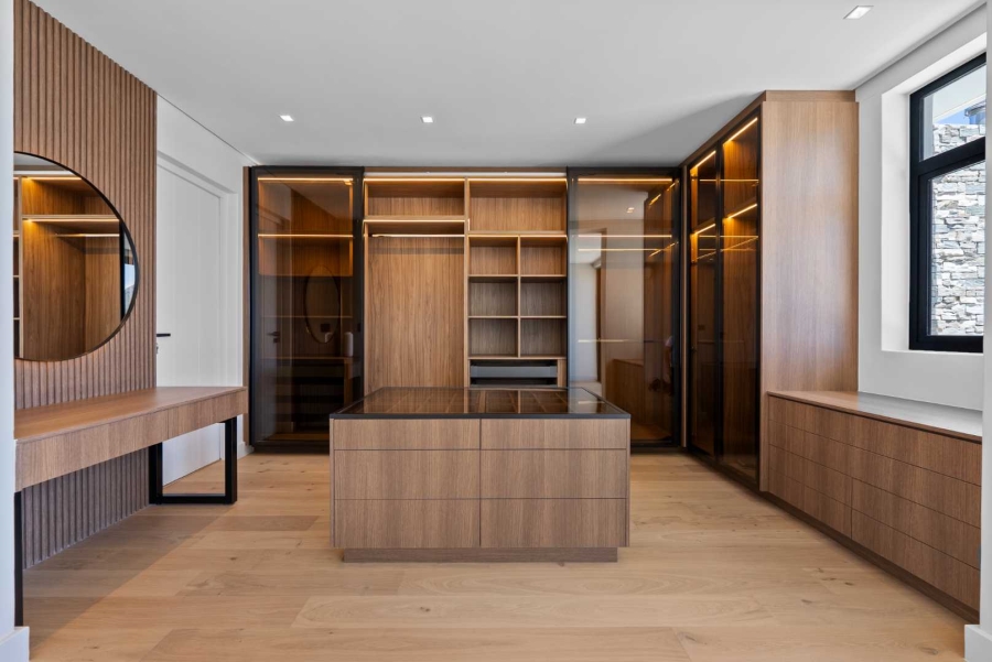 5 Bedroom Property for Sale in Camps Bay Western Cape